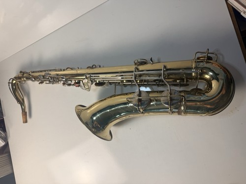 Conn 10m tenor saxophone - gc,