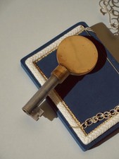 Petite clé ancienne vintage