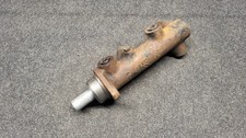 Maître-cylindre de frein BmW E3 E9