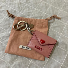 Charme de sac à lettres Miu