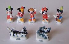 série fèves DISNEY MICKEY MINNIE A TRAVERS LES SIECLES - ARGUYDAL 2000