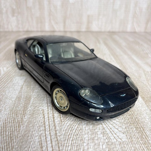 Guiloy aston martin db7 18 - guiloy,