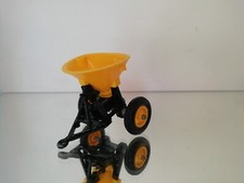 Britains Vicon Vari-Spreader