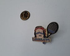 BEAU PIN'S JOUEUR TENNIS