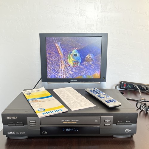 Toshiba 607 vcr - w-607,