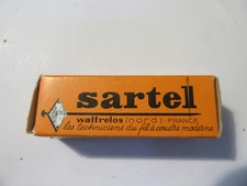 Ancien nécessaire de couture/ Cousette publicitaire avec sa boite "Sartel"