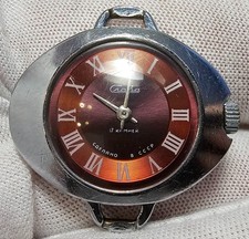 Rare montre-bracelet mécanique femme esclave soviétique vintage URSS ancienne
