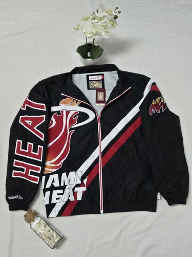 Mitchell ness hardwood - &,
