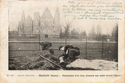 Tilloloy exhumation un - exhumation, d
