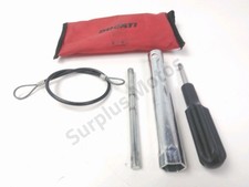 TROUSSE OUTIL DUCATI MONSTER 620 IE 2006-2006 / NE 60630