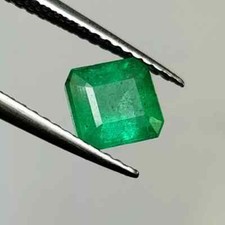 Emeraude de Zambie, taille émeraude/1,04 carats