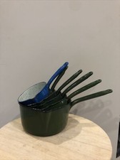 Batterie de 6 casseroles Anciennes en tôle émaillée verte Et Bleue Déco Vintage