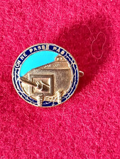 petit insigne rond de fourragere maginot on ne passe pas email  sans fabricant