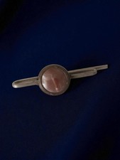 Petite pince à cravate