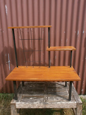 étagère sur pied , porte