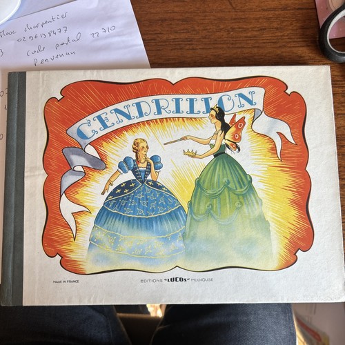 Livre pop cendrillon - up:,