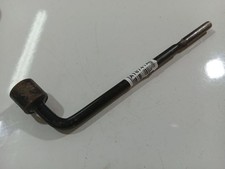 Clé à Écrou de Roue