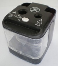 TAILLE-CRAYON ÉLECTRIQUE À PILES OU ACUMULATEURS (FONCTIONNE AVEC 2 DIAMÈTRES)