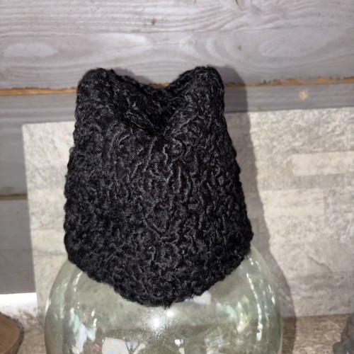 Ancienne chapka astrakan - en,