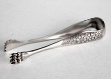 JOLIE ANCIENNE PINCE A SUCRE