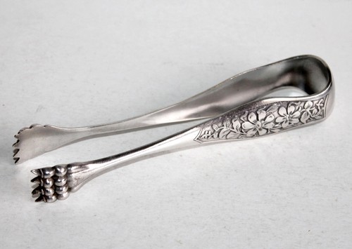 Jolie ancienne pince sucre - a,