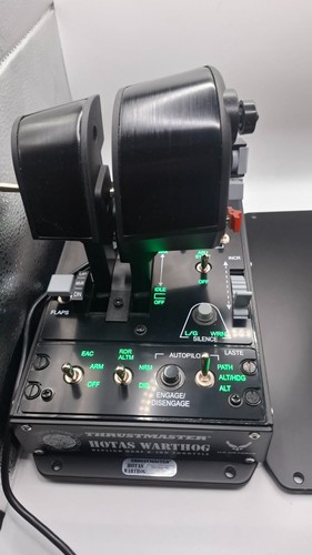 Thrustmaster hotas warthog - thrustmaster,