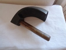 ART POPULAIRE, OUTIL ANCIEN, ASSE DE TONNELIER  GRAVÉE FONROQUES