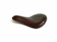 Siège en cuir cerise Harley Sportster Bobber Chopper personnalisé ||Convient