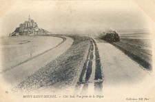 cpa Normandie - Mont Saint Michel - côté sud vue prise de la digue - train