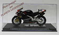 Moto Miniature MotoGP APRILIA RSV1000 Noriyuki Haga 2002 Echelle 1/24