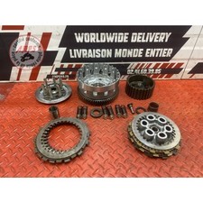 Cloche d'embrayage avec