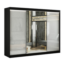 Armoire à portes coulissantes