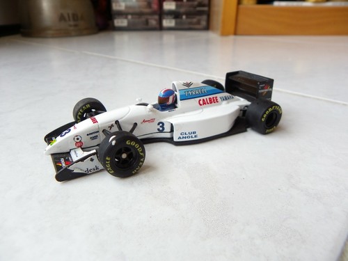 Tyrrell yamaha 022 - tyrrell,