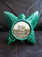 ancienne céramique verte design papillon vase pot à crayon souvenir SAUMUR 49