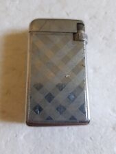 Ancien Briquet vintage couleur