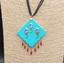 Collier Pendentif Médaillon