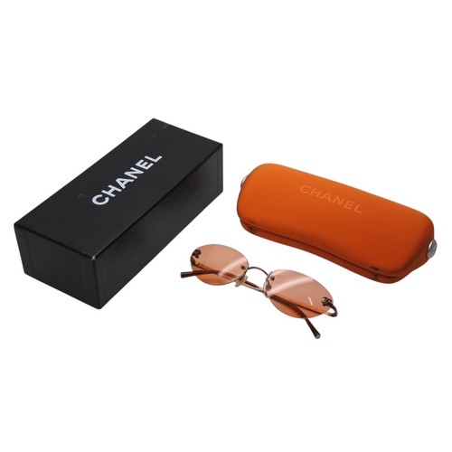 Lunettes soleil chanel - de,