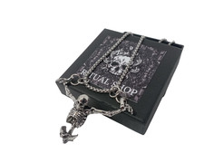 Pendentif tête de mort gothique couleur argent collier motard médiévale gothique