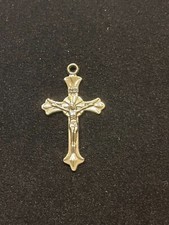 pendentif croix, crucifix en