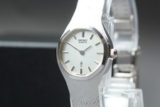 Montre femme vintage 1975