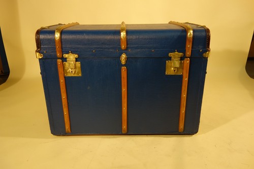 Malle commode cintrée - , à