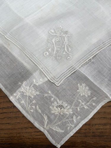 Textile ancien 2 mouchoirs - textile,