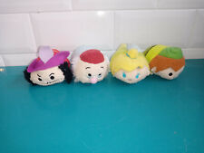22.02.27.1 Lot 4 Peluches Tsum tsum Peter pan crochet clochette Disney