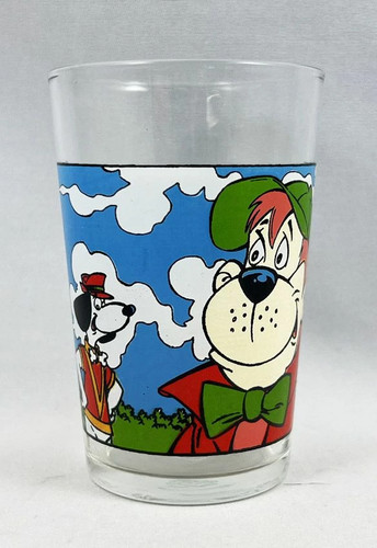 Momo ursul verre à - et,