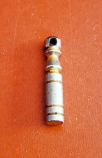 Ancienne QUILLE bronze militaire armée libération à voir 