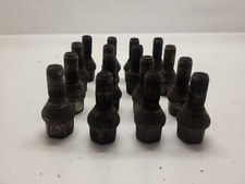 Goujon de roue pour renault