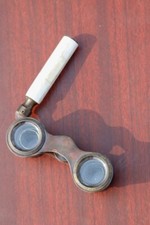 Jumelles anciennes en laiton et nacre de créateur finition blanche neuves fon...