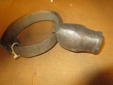 Cloche d'alpage / collier en bois / battant en oss