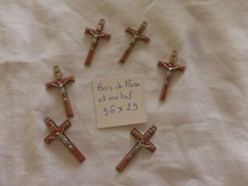lot de 6 Belle et anciennes croix  en BOIS de ROSE et Métal 1970  old crucifix