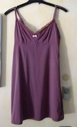 Nuisette violet motifs taille
